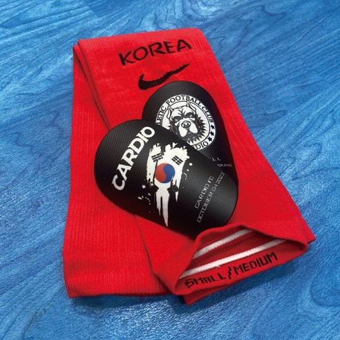 축구 경기에서 안전을 지켜주는 카디오 미니 신가드