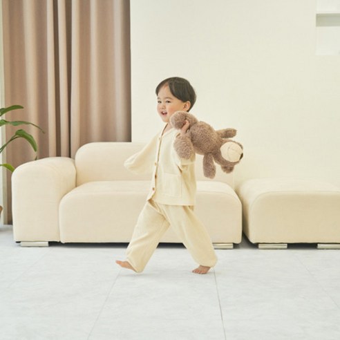 층간소음 걱정 없이 아이와 댕냥이가 맘껏 뛰어놀 수 있는 발퐁퐁매트!