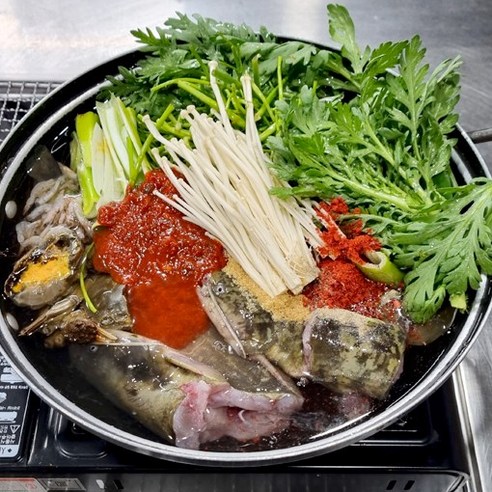 15분 만에 완성되는 깊고 시원한 민물 매운탕, 팔당수산 밀키트