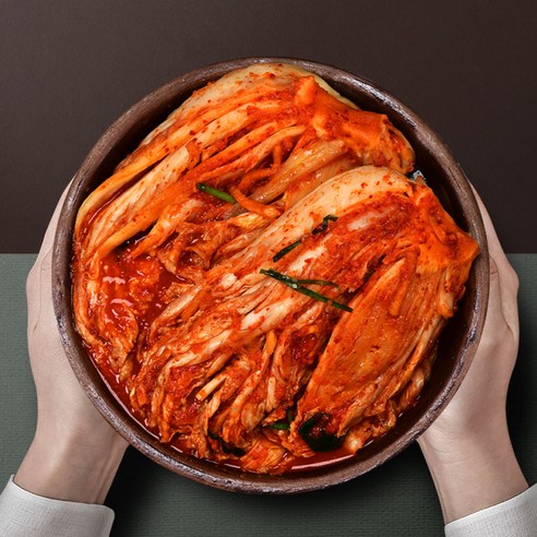 갓담은 포기김치: 가정식 김장의 맛과 신선함을 집으로 가져오세요