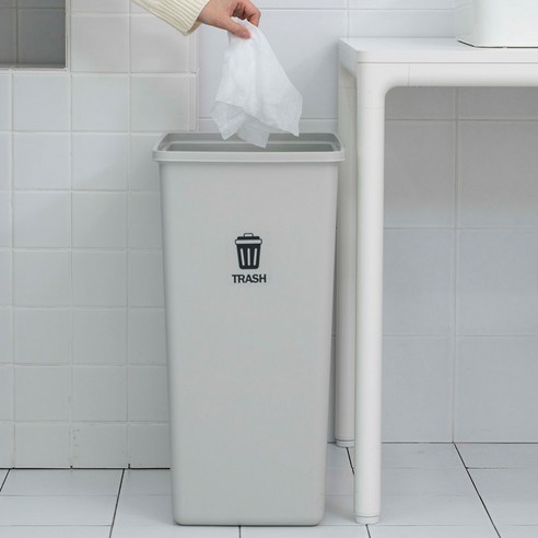 공간 효율과 위생을 책임지는 자이언트 대용량 오픈 휴지통 75L 대형휴지통