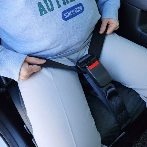 답답한 안전벨트, 이제 편안하게! 임산부 안전벨트 고정 클립으로 안전과 편안함을 동시에!
