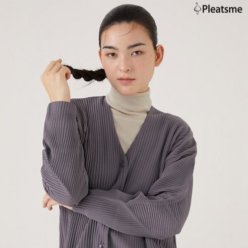 플리츠유 브이 반팔 입체 플리츠 티 마담 주름 여성 엄마 선물 중년 여름 플리츠미가디건 15 플리츠미 24FW 시그니처 커브드 슬리브 자켓