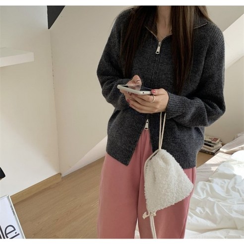 [랜덤플레이] 카라 더블 지퍼 하이넥 플리스 자켓