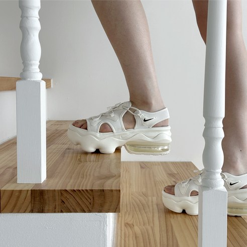 신발장 열 때마다 설레는 기분, 나이키 코코샌들로 여름 스타일 완성!