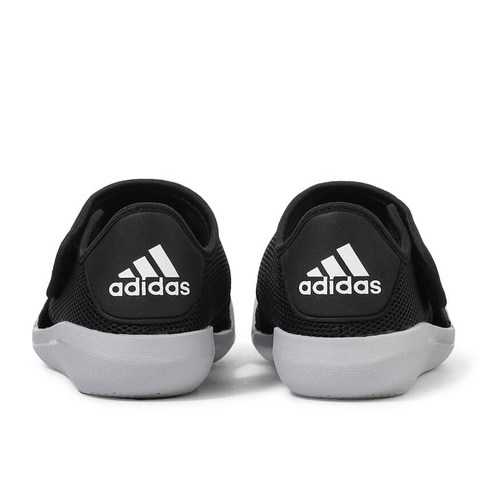 어린이를 위한 물놀이와 해변에서의 편안하고 안전한 선택인 아디다스 키즈 알타벤쳐 2.0 아쿠아 슈즈