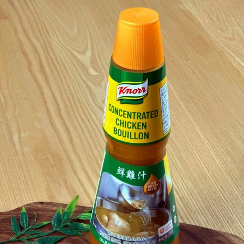 요리에 풍미를 더하는 크노르 치킨부용