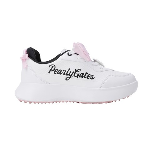 스타일과 기능성을 모두 잡은 파리게이츠 여성 골프화