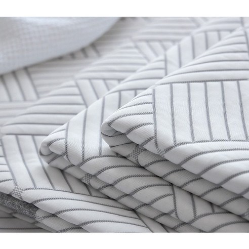 듀라론 쿨매트로 시원한 여름밤, 숙면을 선물하세요.