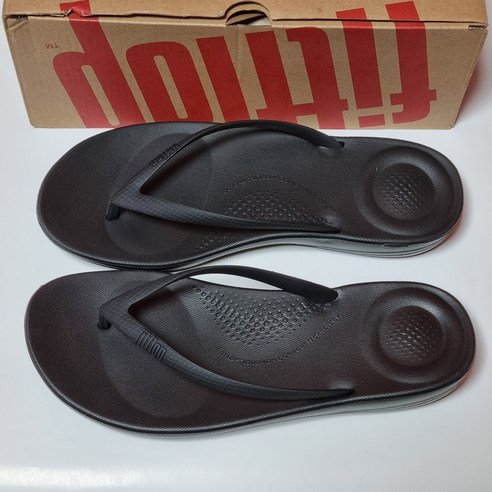 발 건강 지켜주는 핏플랍 아이쿠션 플립플랍: 여름철 편안함과 스타일을 동시에!