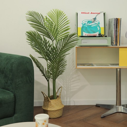 북유럽의 순수한 자연미를 완벽하게 구현한 디아펠리즈 플라워 북유럽 아레카야자 조화 나무