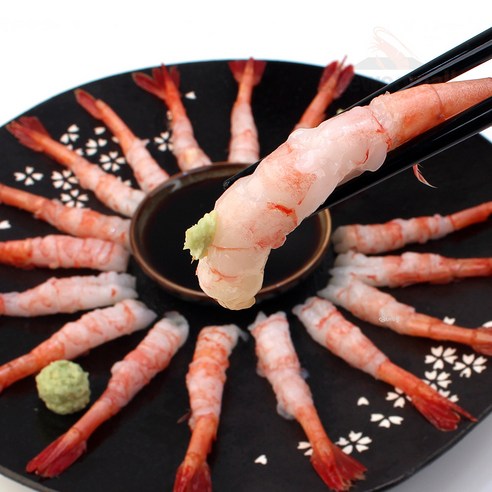 신선하고 맛있는 국내산 단새우회, 바로 먹거나 요리에 사용 가능