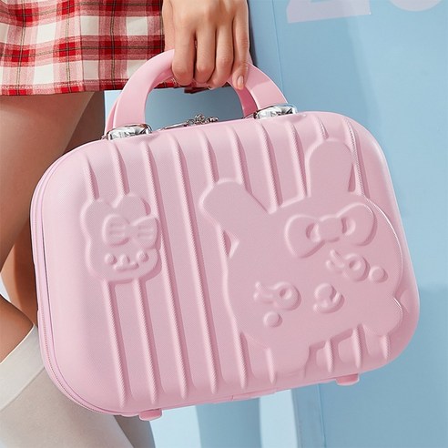 하이바니 미니 캐리어와 함께 우리 아이 첫 여행을 설렘 가득하게!