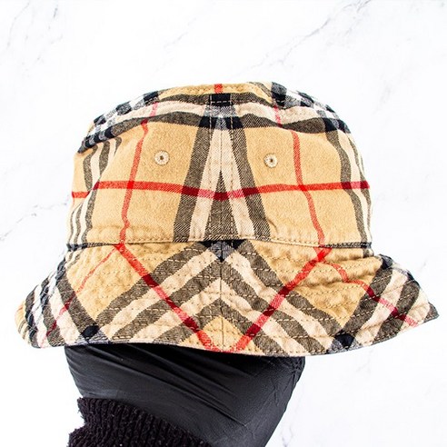 영원한 클래식, 버버리 체크 코튼 버킷햇: 시대를 초월하는 아름다움 버버리버킷햇
