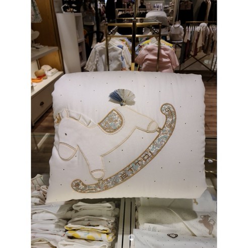 에뜨와 안달루시안 겉싸보, 당신의 품격을 높여줄 패브릭 아트 에뜨와겉싸개