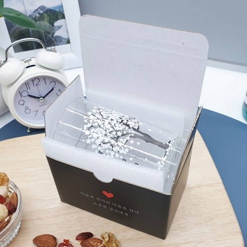 봄의 아름다움과 색상 변화의 마법이 담긴 인생술잔 색이변하는 벚꽃 맥주잔