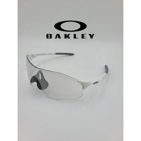 "눈부심 때문에 골프/라이딩 집중이 어렵다고요? 오클리 이브이제로 변색 고글, 빛으로부터 해방될 기회!" 오클리변색고글