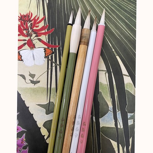 은은한 향을 담아, 섬세한 색채를 펼치다: 은향필방 채색붓 5종 세트 은향필방