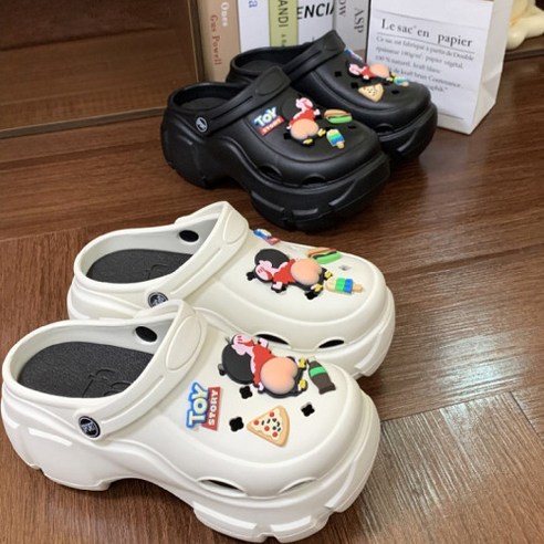 편안함과 스타일이 완벽하게 조화된 에르모소 쿠션슬리퍼