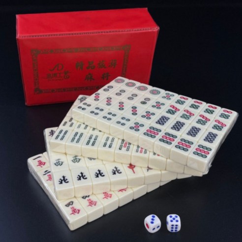 손 안에서 펼쳐지는 짜릿한 전략, 보스케 레드 소형 휴대용 마작 세트