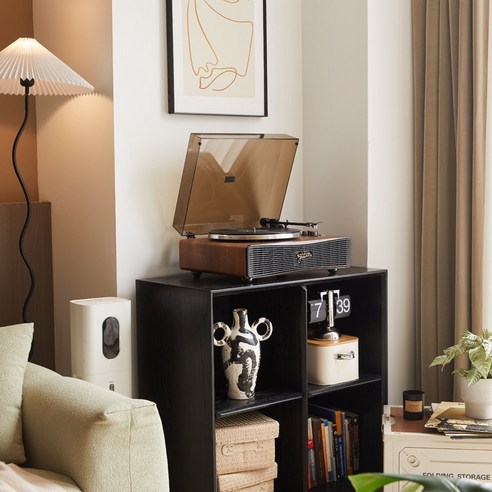 레트로 감성과 현대 기술의 완벽한 조화: 사운드룩 턴테이블로 시간을 초월하는 음악 여정을 시작하세요.