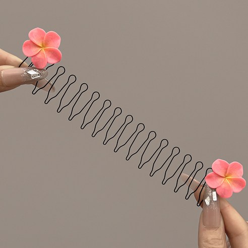5초 만에 완성하는 여신 스타일, 프라홈 플루메리아 스프링 헤어핀!