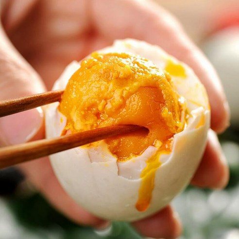 신중국식품 야단. 유황오리알. 밥반찬짠오리알 6입 1개, 360g