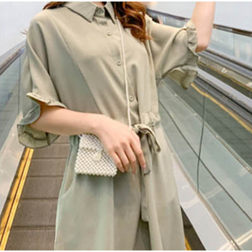 우아하고 세련된 룩을 완성하세요.