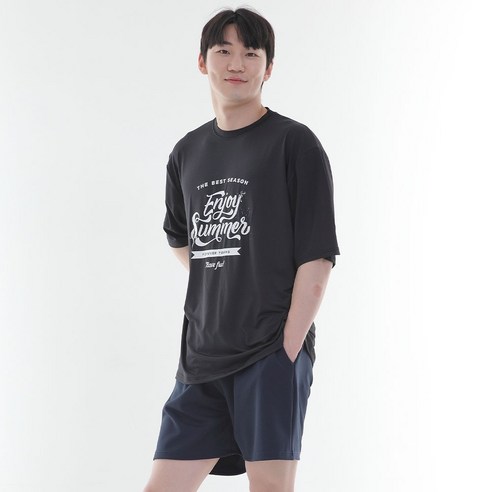 일루소 엔조이 썸머 오버핏 반팔 남성용 래쉬가드
