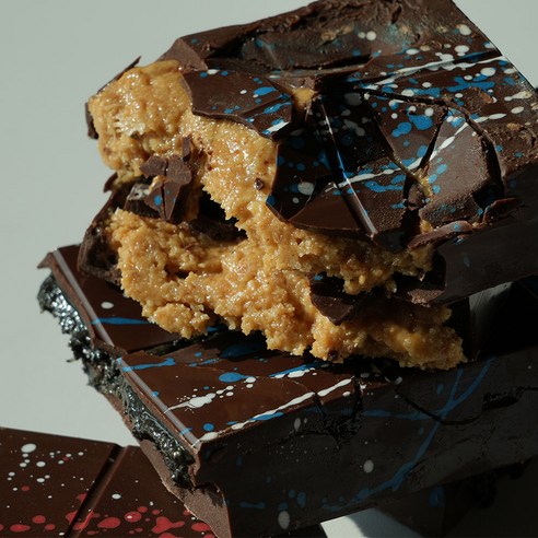 둑이래에서 만나는 달콤함, 뷔에르 두바이 헤이즐넛 초콜릿