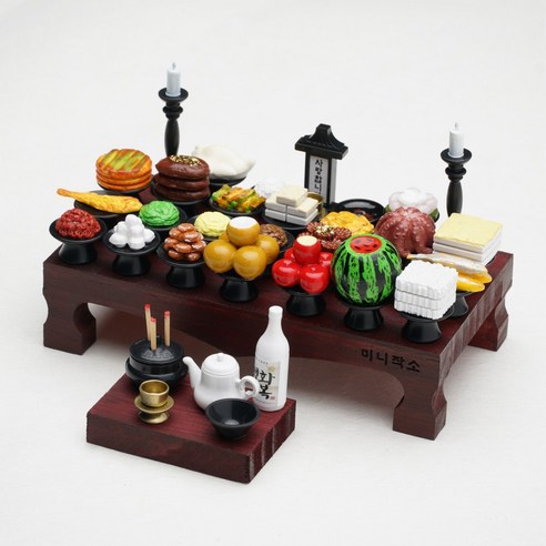 납골당을 아름다운 추억으로 채우다: 미니어쳐 제사상으로 완성하는 품격 있는 추모 공간 제사상미니어처