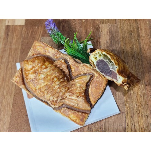 크로와상 붕어빵: 새로운 디저트 경험 붕어빵