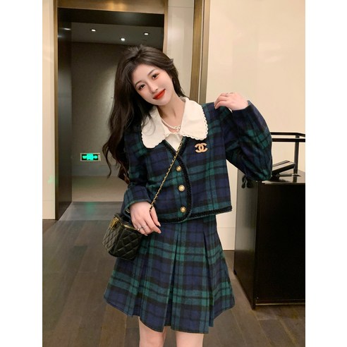가을과 겨울을 빛낼 자켓 여성 라운드넥 빅사이즈