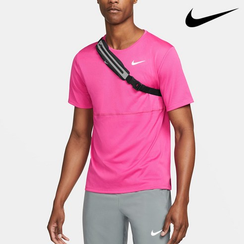 나이키 슬림 웨이스트팩으로 짐 걱정 없이 운동에만 집중하세요