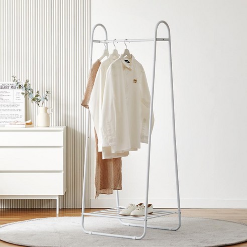 옷 정리, 이제 깔끔하게! 데일리 컬러플 행거 솔직 사용 후기 & 꿀팁 모던하우스행거