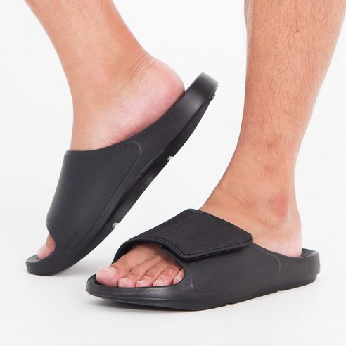 발에 편안함과 스타일을 선사하는 뛰어난 가치의 바디인라이프 기능성 남성 슬리퍼