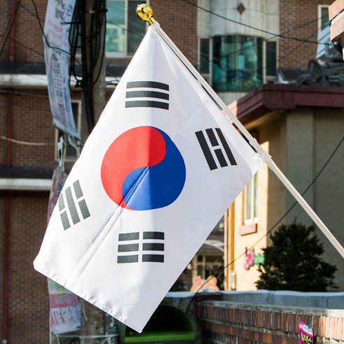 가자데코 바람에 엉키지 않는 알루미늄 회전깃대 태극기(슬리브형), 태극기, 1개 오피스넥스태극기플레이콘 12 OK파티 가정용태극기세트(고급형 스텐봉), 상세페이지 참조, 상세페이지 참조