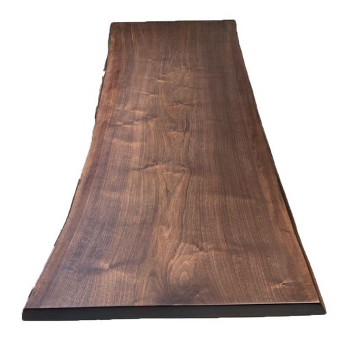 깊어가는 삶의 향기, 호두나무 식탁 세트로 완성하는 따뜻한 공간