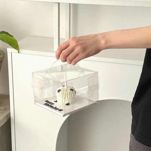 나만의 손길로 완성하는 달콤한 행복, 즈킁 한입 케이크 레터링 DIY