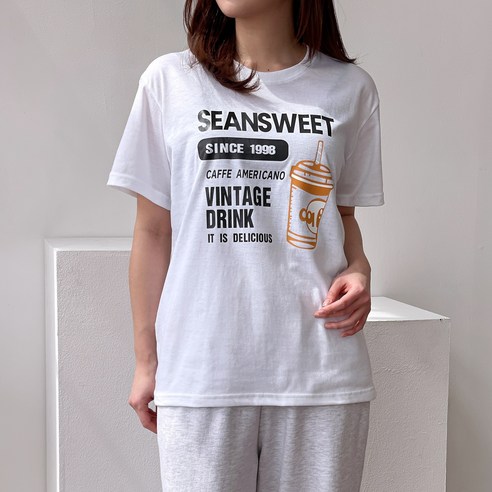 편안함과 스타일을 결합한 다비즈 여성 반팔 티셔츠 2P