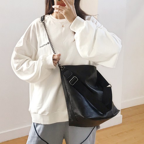 여성 큰 가방 새로운 패션 한국어 스타일 간단한 학생 대용량 핸드백 데일리 체인 어깨 메신저 가방
