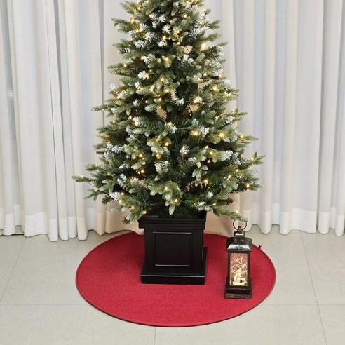 안전하고 아름다운 크리스마스, 다앤몰 트리 매트와 함께