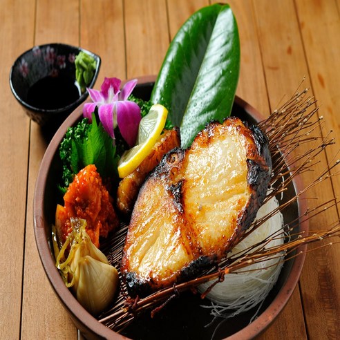 합리적인 가격에 다양하게 즐길 수 있는 메로 머릿살 스테이크