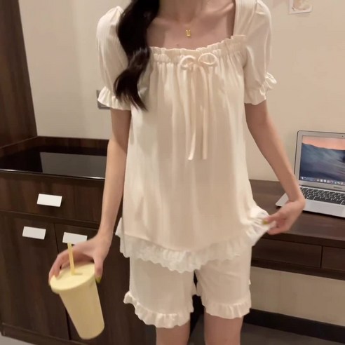 땀 때문에 깨는 밤, 쿨링 파자마로 쾌적하게!