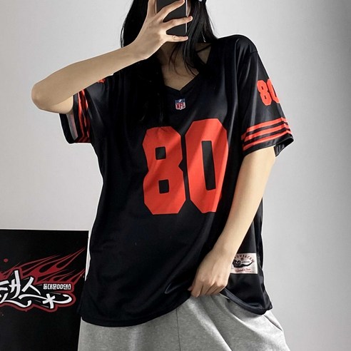 자유로운 움직임을 위한 완벽한 선택, 디디댄스 브이넥 80 져지 티셔츠 디디댄스