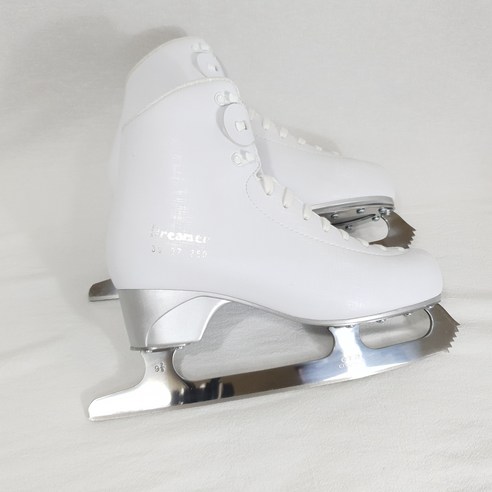 빙판 위를 자유롭게! 시티런 스케이트화 화이트 드리머와 함께 꿈을 펼쳐보세요.