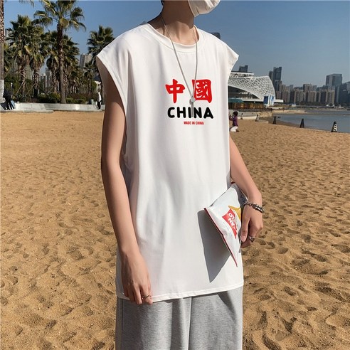 DFMEI 여름 홍콩 프린트 민소매 셔츠 남성의 느슨한 힙합 밖의 밖의 어깨 조끼