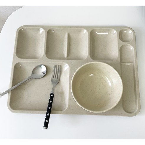 실용성과 아름다움을 담은 멜라민 식판으로 식탁을 풍성하게!