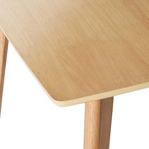 한샘 포레 원목 4인식탁: 자연의 아름다움과 실용성이 조화를 이룬 가정의 중심