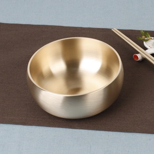 전통의 숨결, 명성유기 신옥식기 대접으로 식탁을 예술로 승화시키다.